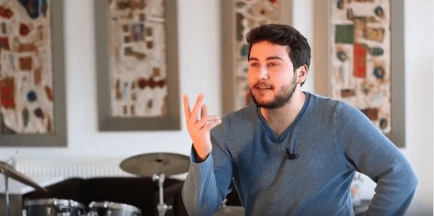 9cf4ed53952aa9f49207ee2bf9b900c9